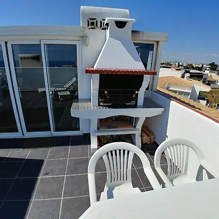 Oura Panoramic Sea View Roof Top, Pisc, Plage 200m, Strip Albufeira
